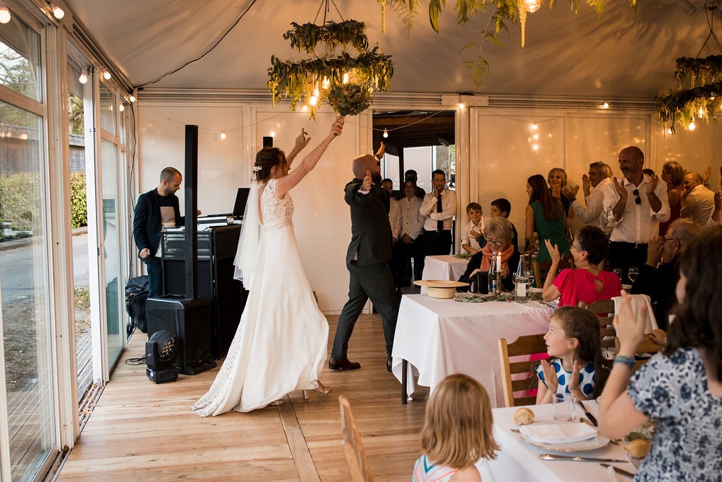 Ambiance de réception du mariage au Domaine des Ormes